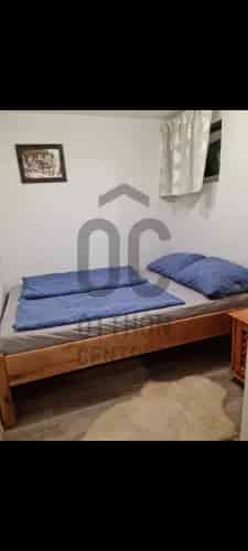Mencshelyi eladó kereskedelmi ingatlan, UZ018689