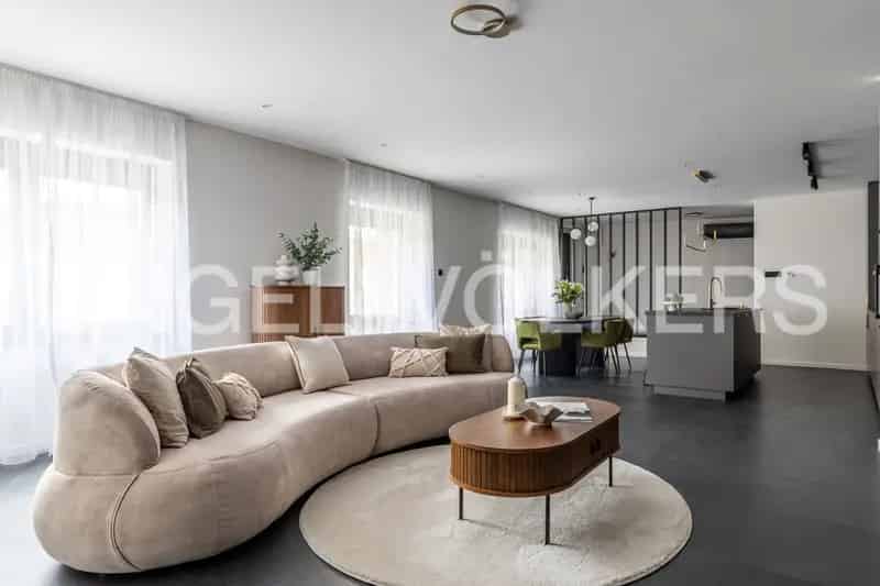 Páratlan panorámájú luxuslakás Budapest szívében