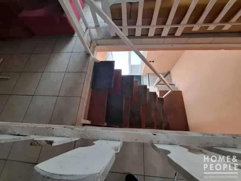 Szeged Subasán kétszintes családi ház eladó
