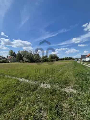 Balatonkeresztúri eladó telek, T040100