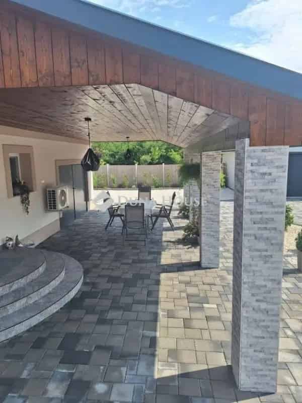 Telek Kiadó , Kecskeméti járás, Alföld és Észak