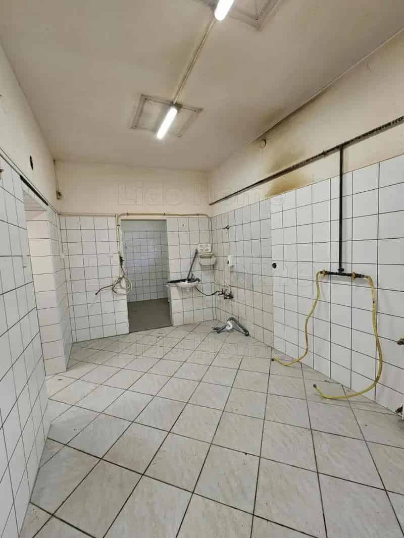 Üzleti célú Kiadó , Győri járás, Dunántúl