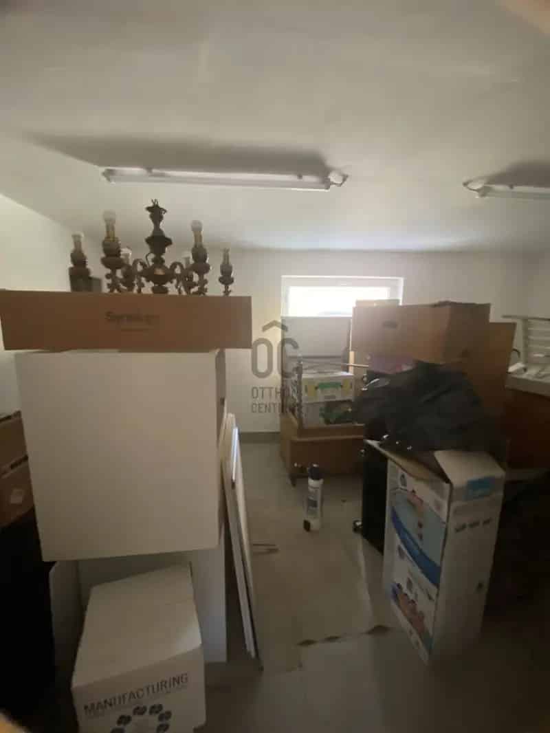 80m2-es Garázs Dunakeszin Alagi részen Befektetésnek vagy Átalakításra