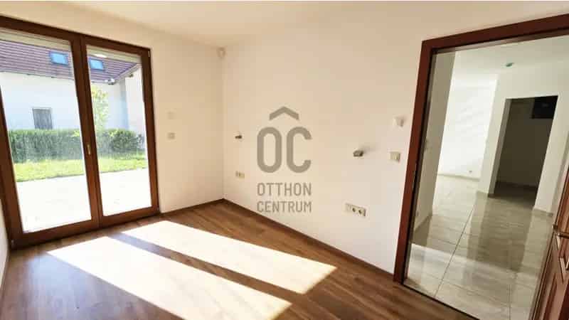 Zalacsányi eladó újépítésű lakás, U0046568