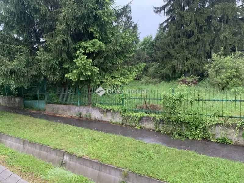 Telek Kiadó , Budapest, Közép-Magyarország