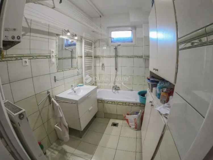 Ház Kiadó , Budapest, Közép-Magyarország