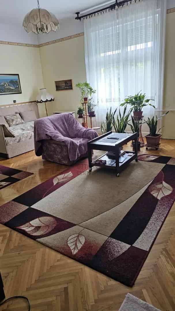 Lakás Kiadó , Szolnoki járás, Alföld és Észak