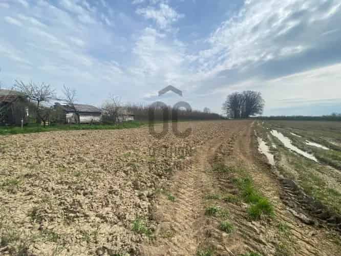Lónyai eladó mezőgazdasagi ingatlan, M0002403
