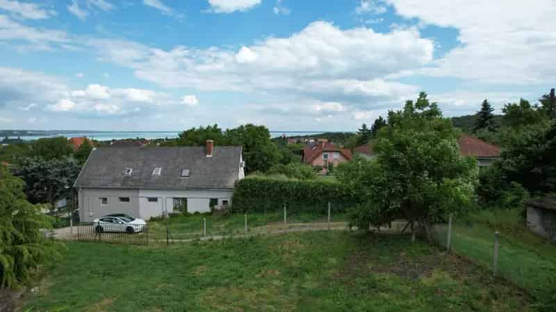 Telek Kiadó , Balatonalmádi járás, Dunántúl