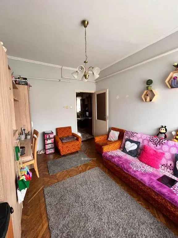 Ház Kiadó , Püspökladányi járás, Alföld és Észak