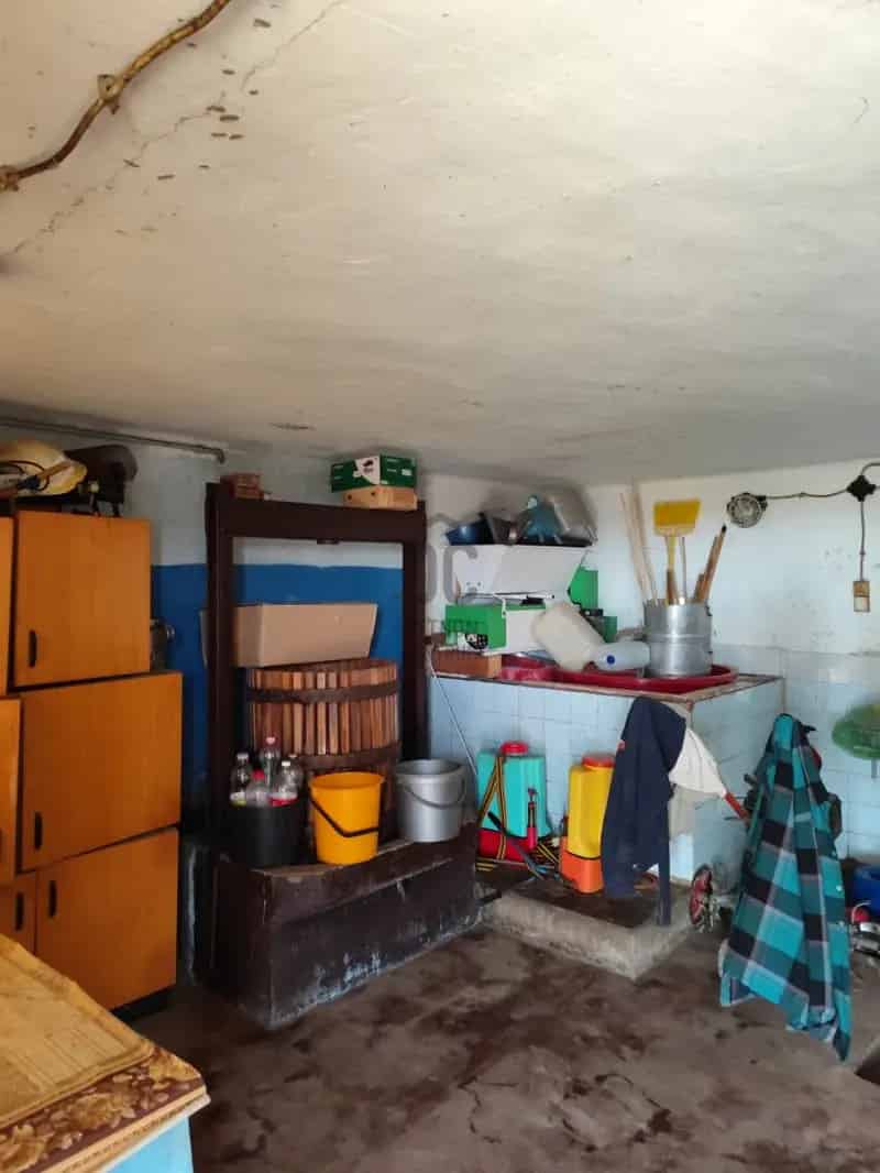 Csór Iszka Szőlőhegy Telek Eladó Gazdasági Épülettel Panorámával