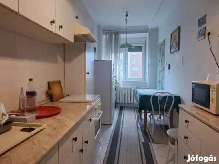 60 m2-es Tégla Lakás eladó Pécs Uránvárosban