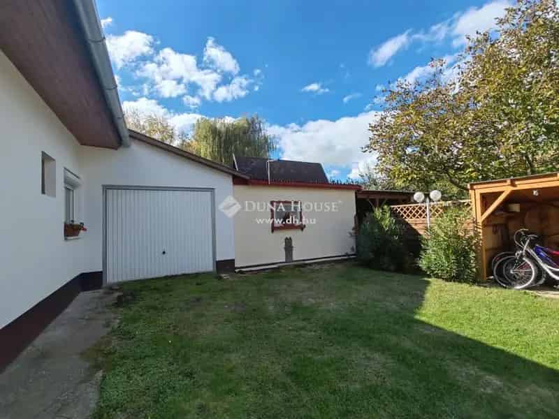 Ház Eladó , Balatonfenyves, Dunántúl