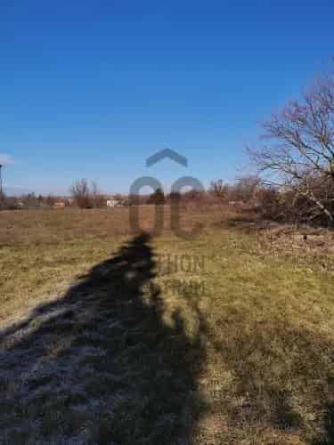 Várpalotai eladó telek 5816 nm