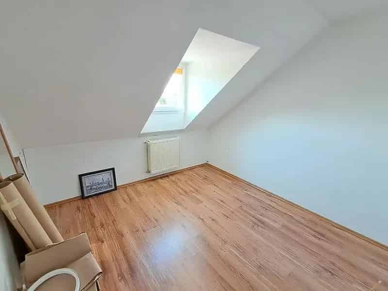 Lakás Kiadó , Budapest, Közép-Magyarország