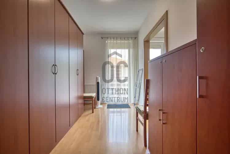 Budapest XVIII. kerületi eladó lakás, DLK073350