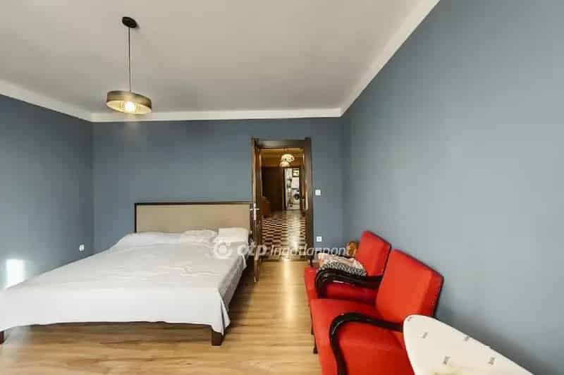 Ház Kiadó , Budakeszi járás, Közép-Magyarország