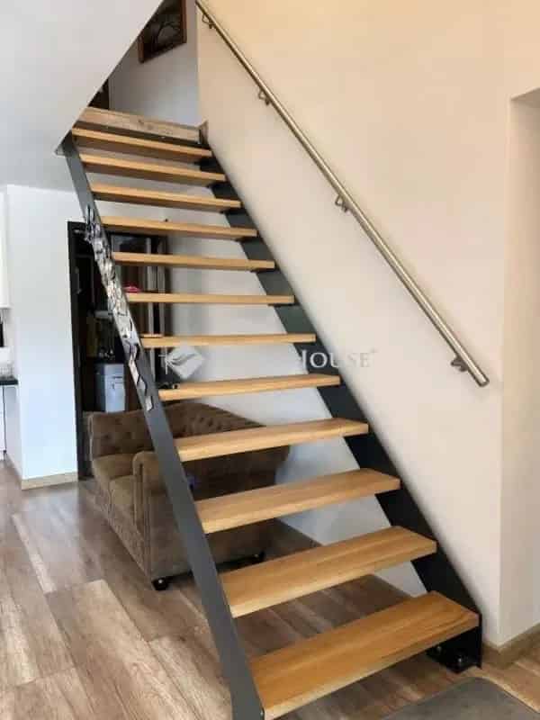 Ház Kiadó , Bajai járás, Alföld és Észak