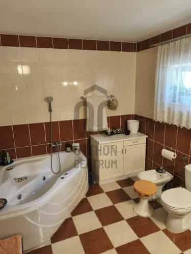 Szendehelyi eladó családi ház, H503092