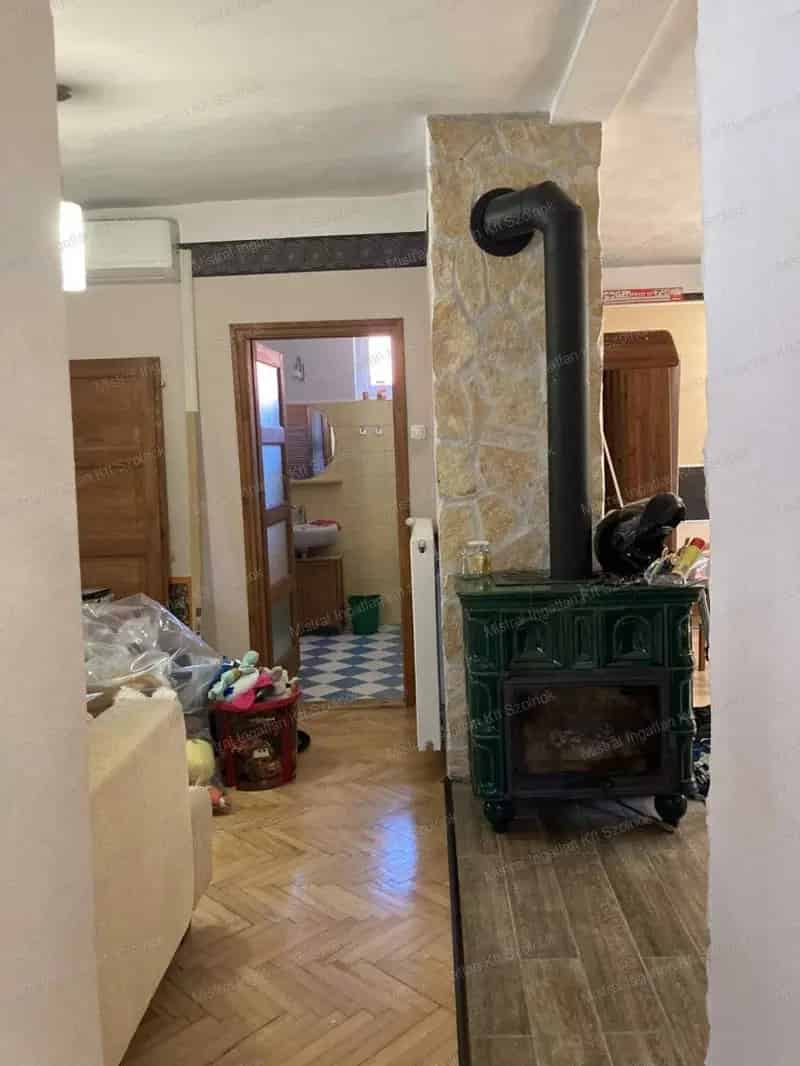Ház Kiadó , Szolnoki járás, Alföld és Észak