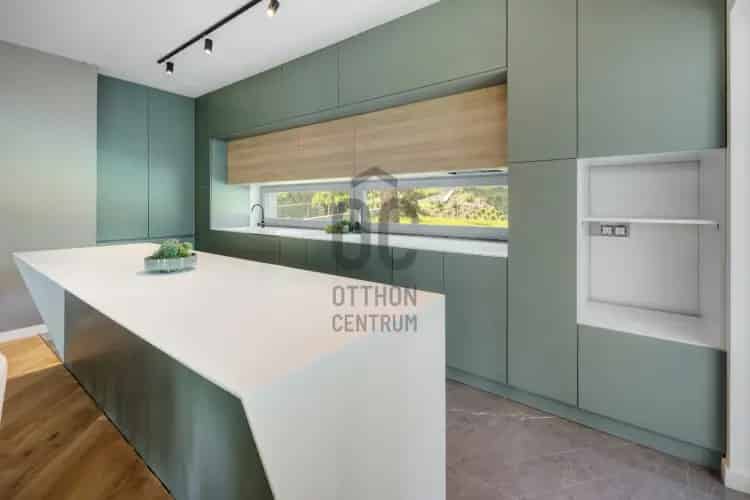 Budapest II. kerületi eladó újépítésű családi ház, U0043542
