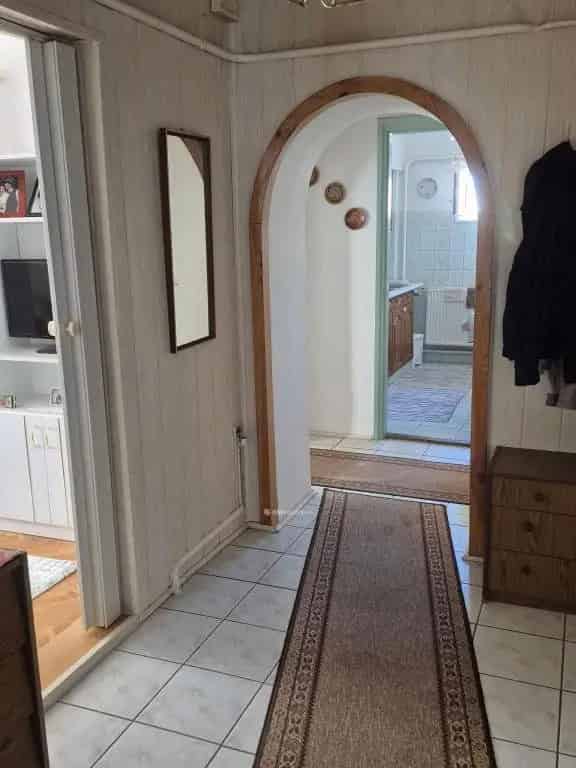 Ház Kiadó , Mohácsi járás, Dunántúl