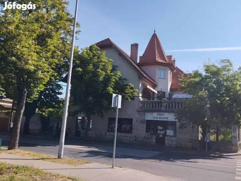 Eladó garázs Győr-Nádorváros szívében! - Győr, Garázs - Jófogás Ingatlan