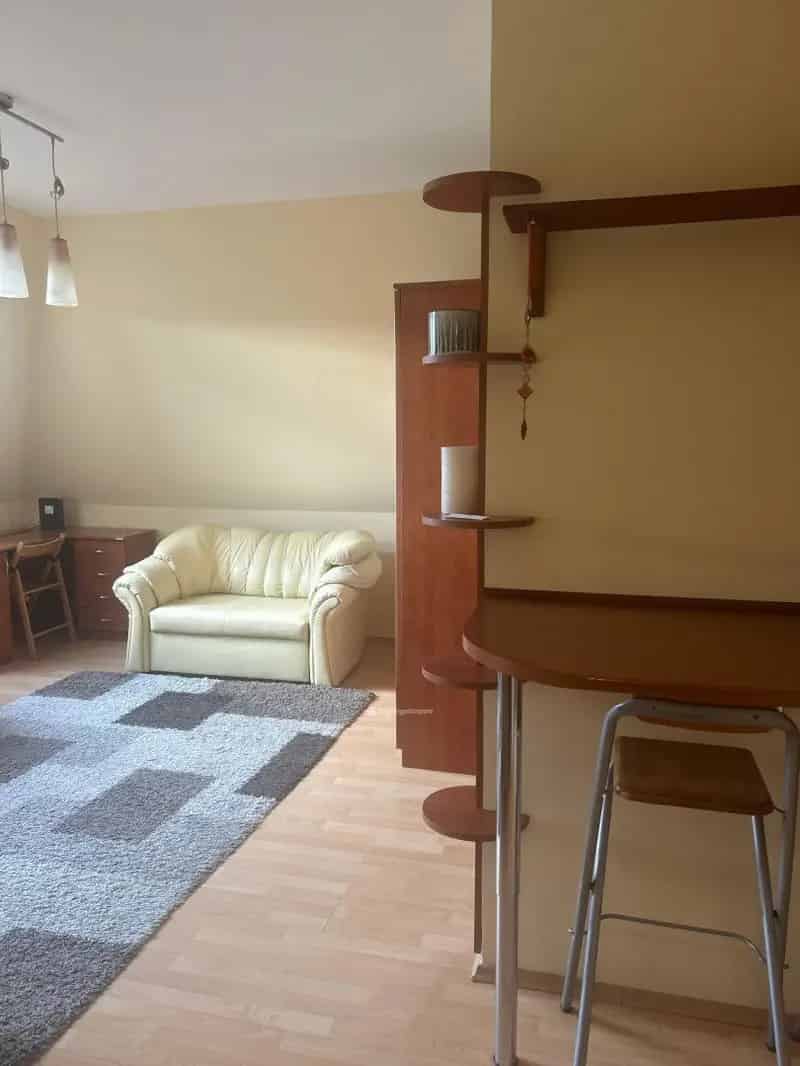 Lakás Kiadó , Budapest, Közép-Magyarország