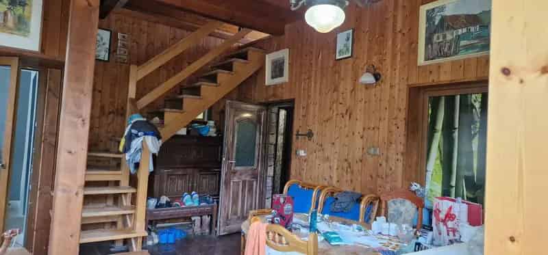 Ház Kiadó , Esztergomi járás, Dunántúl