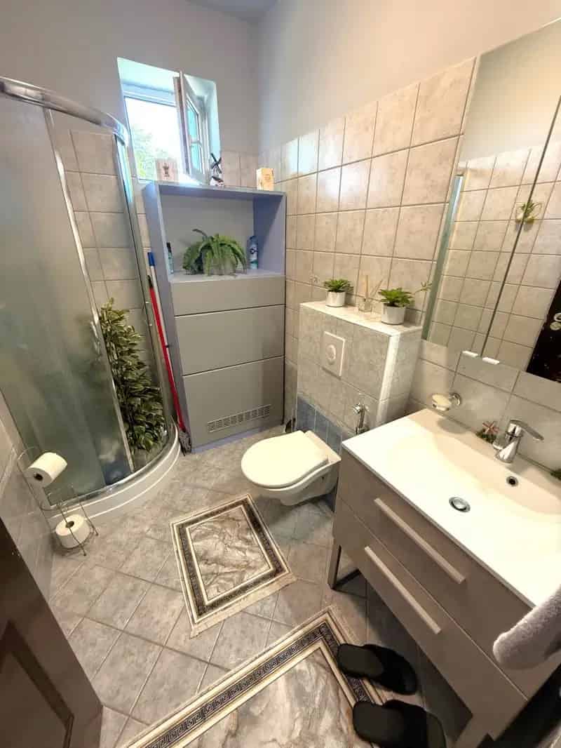 Ház Kiadó , Pécsi járás, Dunántúl