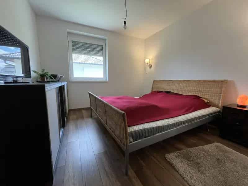 Veszprémi családi ház eladó - 91 m² - 3 szoba - 460 m² telek