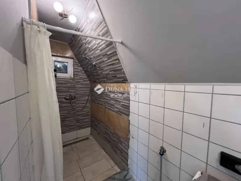 Ház Kiadó , Esztergomi járás, Dunántúl
