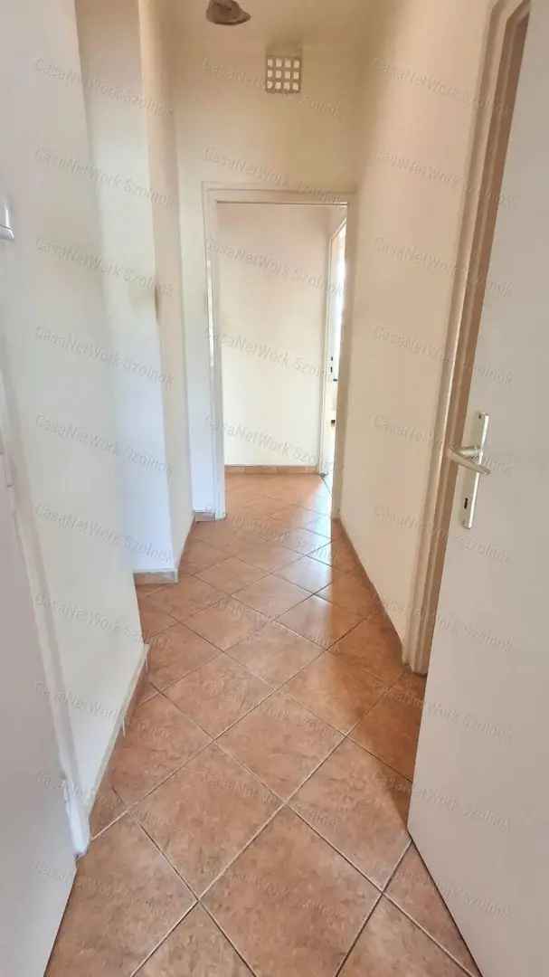 Lakás Kiadó , Szolnoki járás, Alföld és Észak