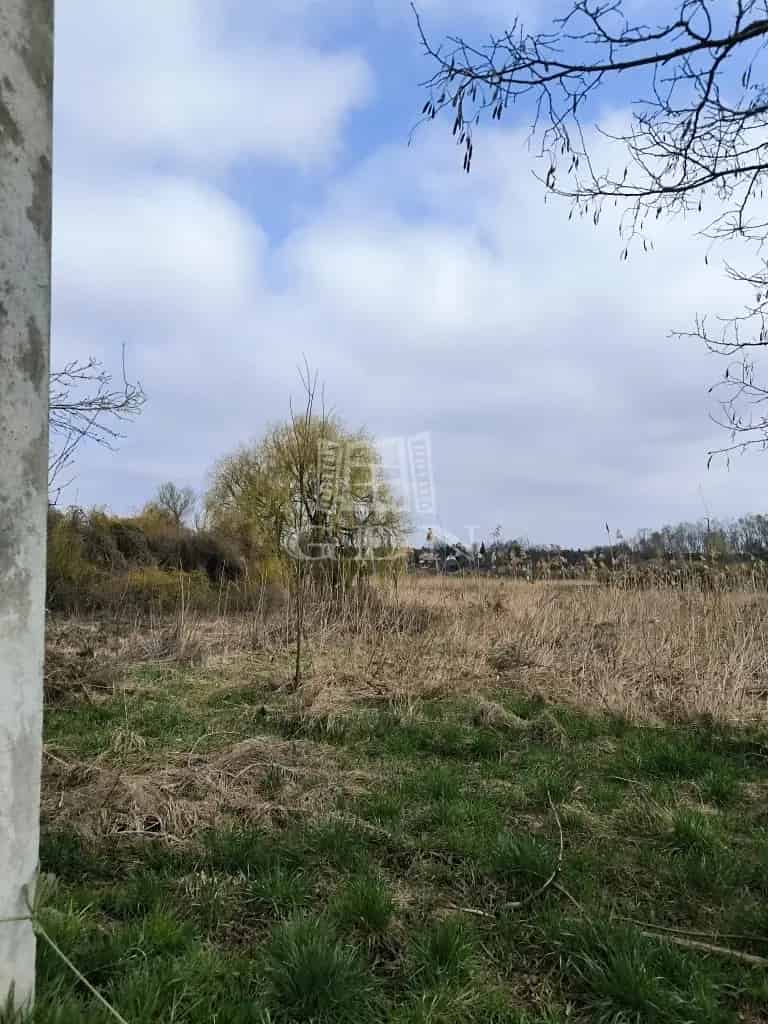 Telek Kiadó , Dunakeszi járás, Közép-Magyarország