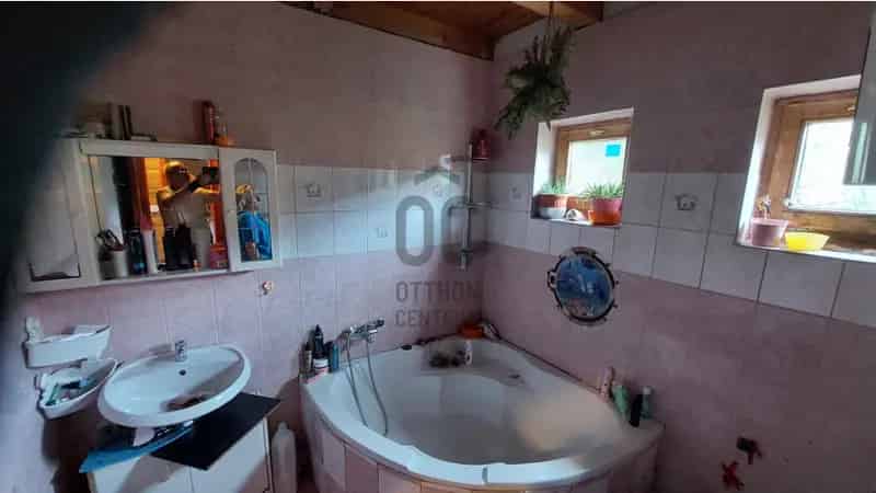 Érdi eladó családi ház, H504303