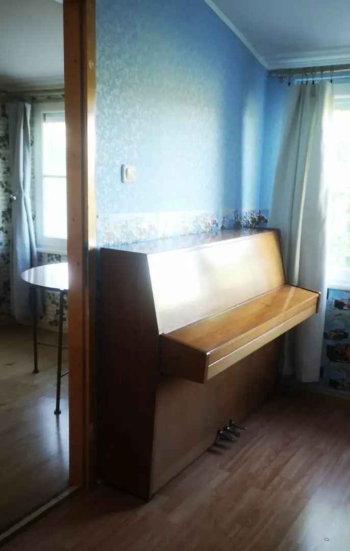 Ház Kiadó , Budakeszi járás, Közép-Magyarország