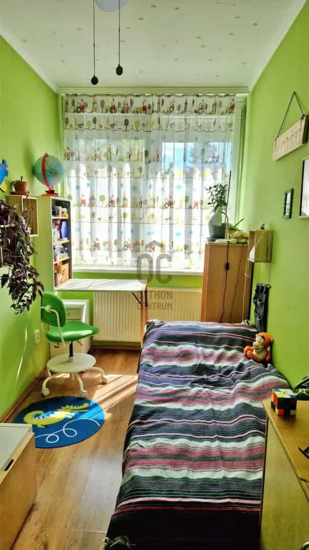 Ház Kiadó , Budapest, Közép-Magyarország