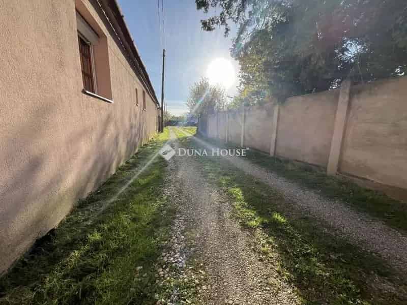 Telek Kiadó , Körmend, Dunántúl