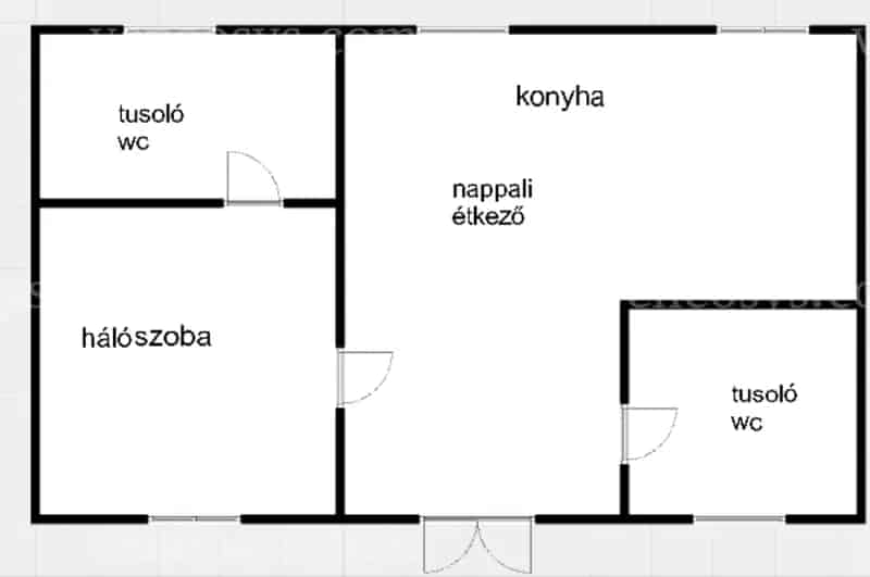 Érden két generáció, külön házban, nagy telken eladó!