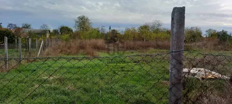 Egyeki eladó telek, T037182