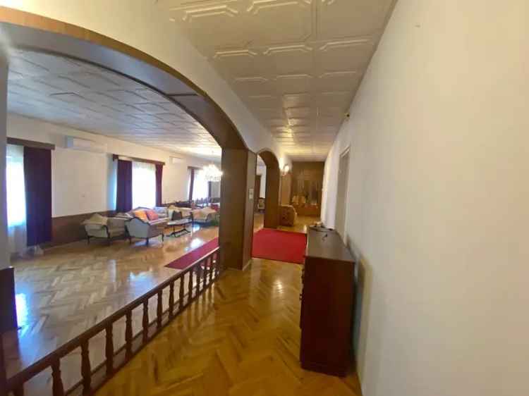 300 m2-es Extrán Felszerelt Ház Jánoshalmán Eladó