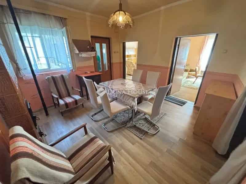 Ház Kiadó , Szombathelyi járás, Dunántúl