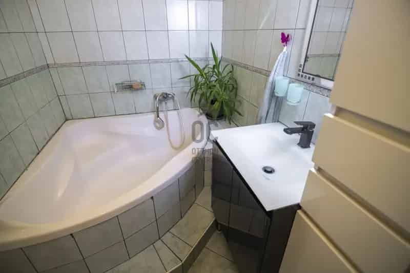 Lakás Kiadó , Budapest, Közép-Magyarország