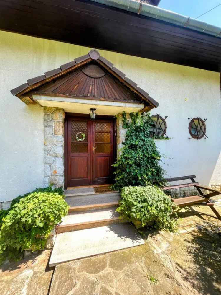 Ház Kiadó , Harkány, Dunántúl