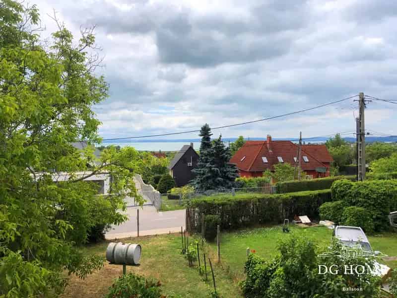 Ház Kiadó , Balatonfüredi járás, Dunántúl