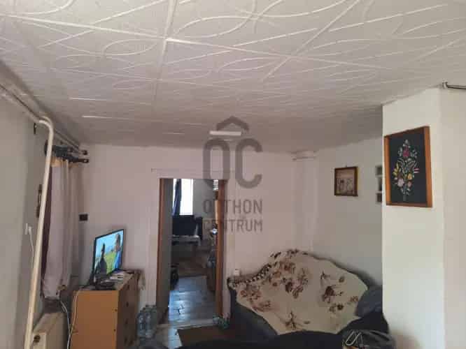 Neszmélyi eladó családi ház, DHZ089910