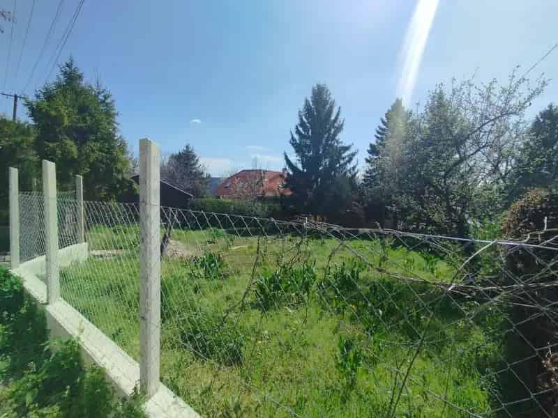 Balatonkenesei telek eladó 467 nm üdülőövezetben