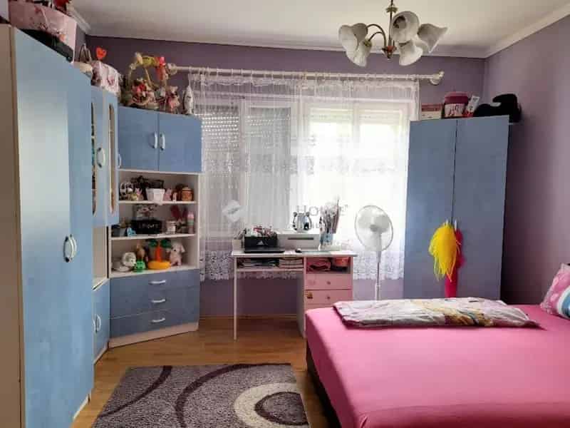 Ház Eladó , Mezőberény, Alföld és Észak