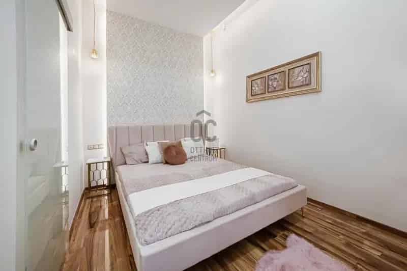 Lakás Kiadó , Budapest, Közép-Magyarország