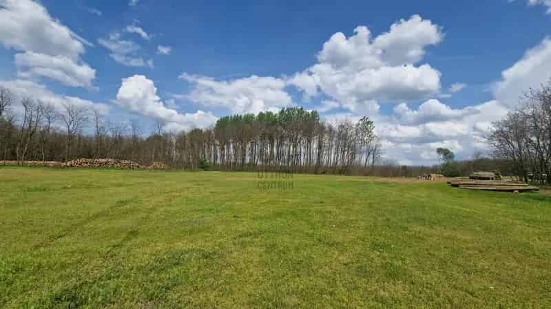 29500 m2-es tanya eladó Debrecen Dombostanyán 72000 m2 földdel